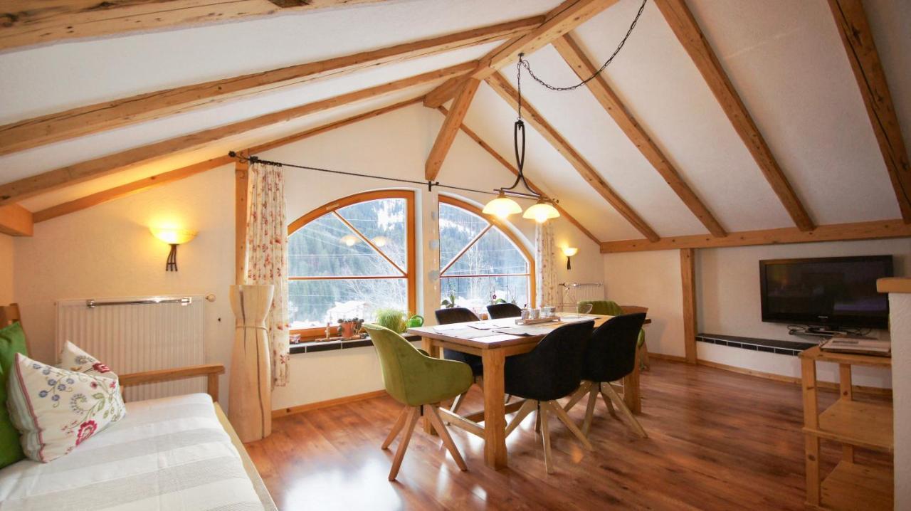 Haus Aelpele Apartment Klosterle am Arlberg Bagian luar foto